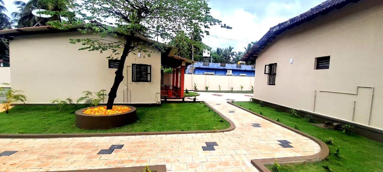 Coastal Hideoout Family Cottages Malpe Exterior foto